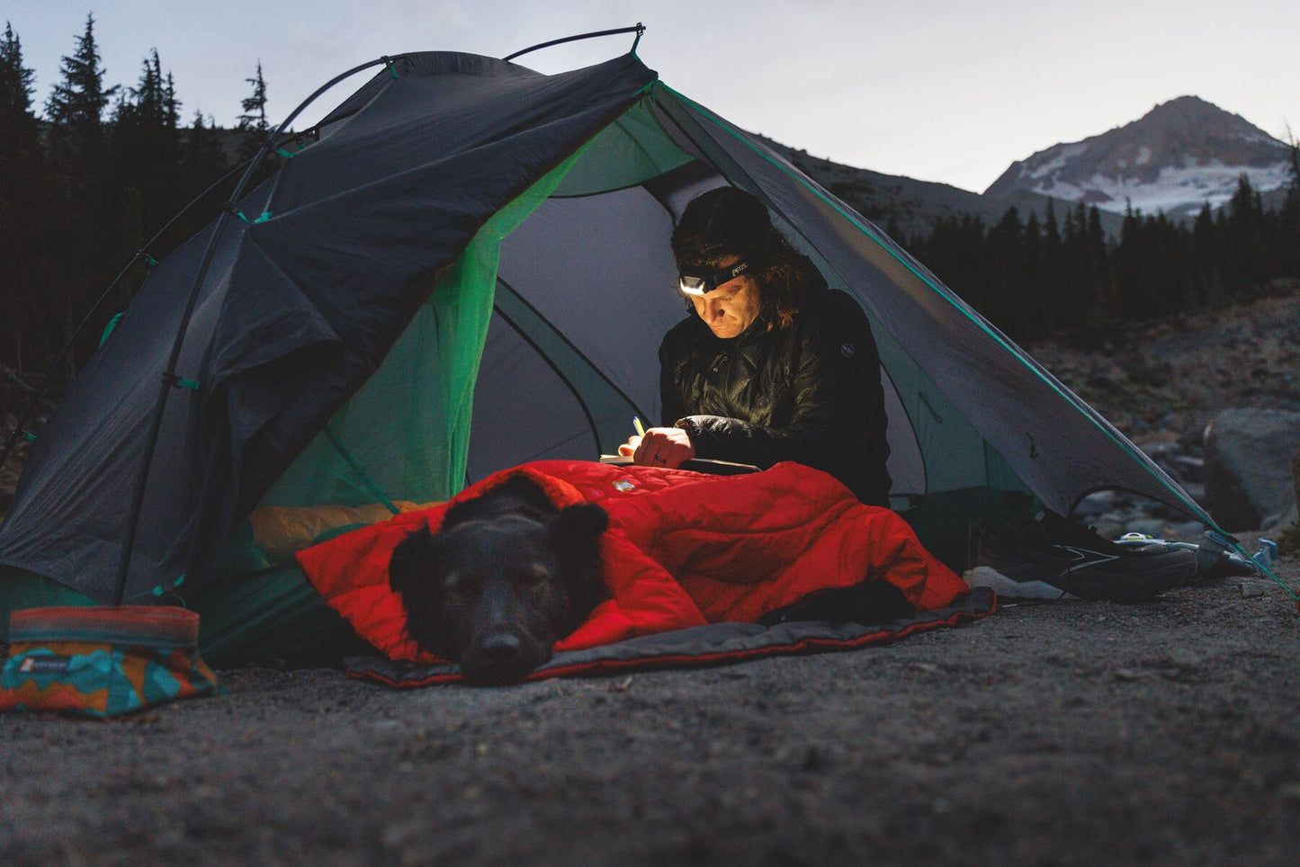 Palisades™ Sleep Poncho | Ruffwear