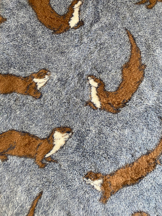 Vet Bedding Otter Pattern